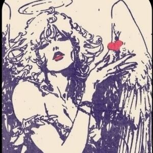 Meet your Posher, Lola